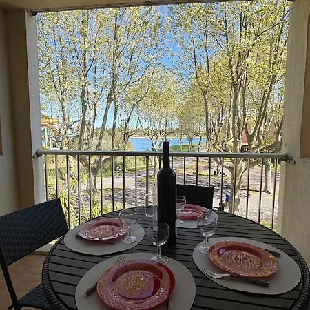 Red Pearl- Piscine, Parking Prive, Pour 4 Personnes Equipe, De Richelieu A 200 Metres Apartment *